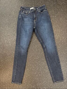 Signature by Levi Strauss Women's Skinny Jeans in Dark Indigo Blue